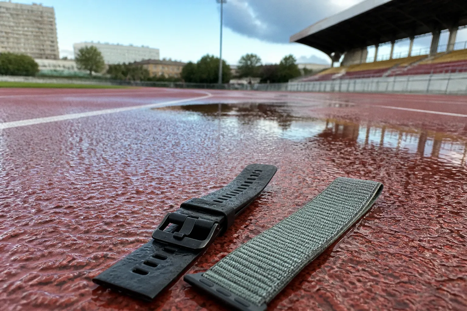 Нужны ли умные спортивные часы: опыт перехода с Garmin на Apple