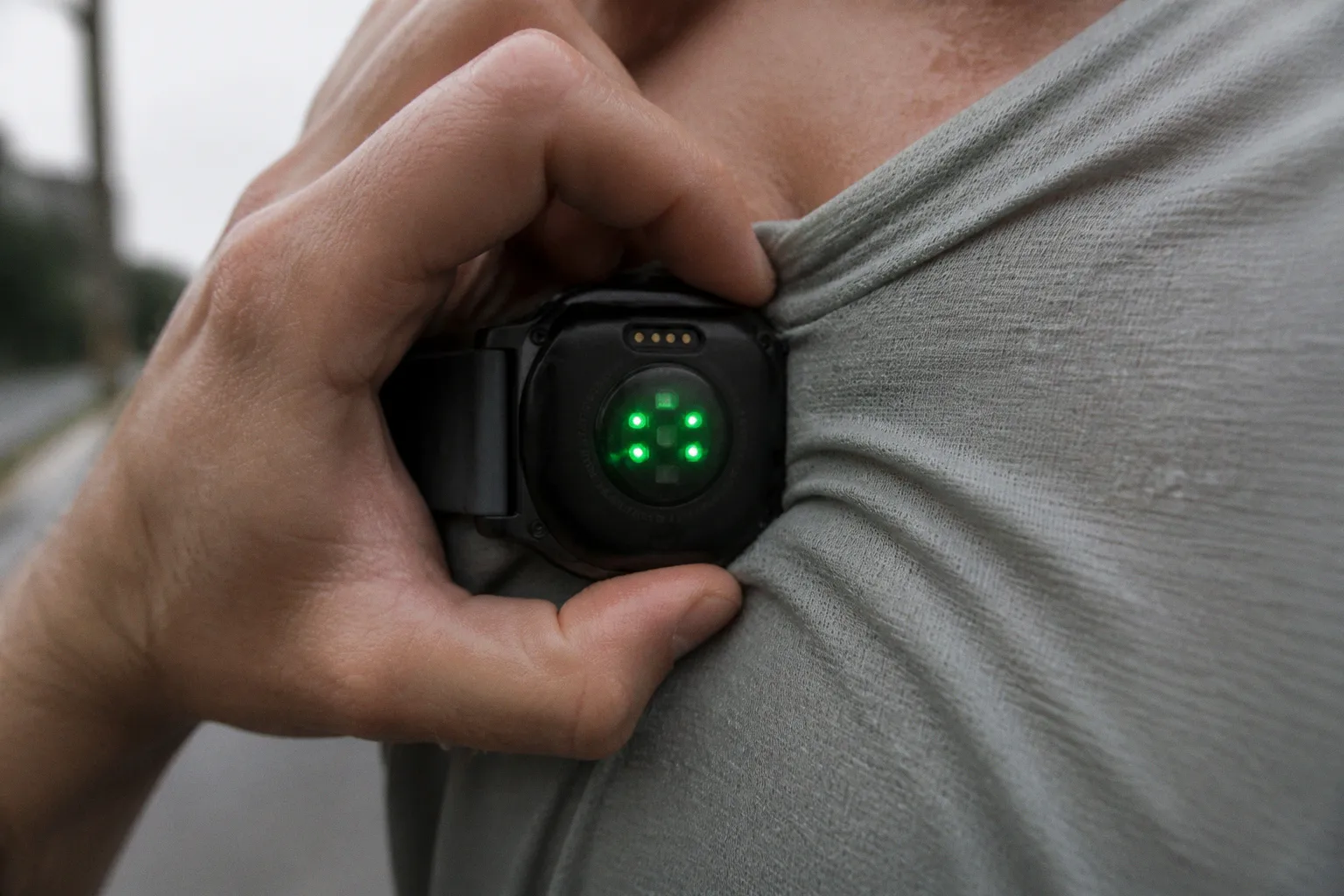 Спортивные часы Garmin: анатомия работы датчиков на тренировке